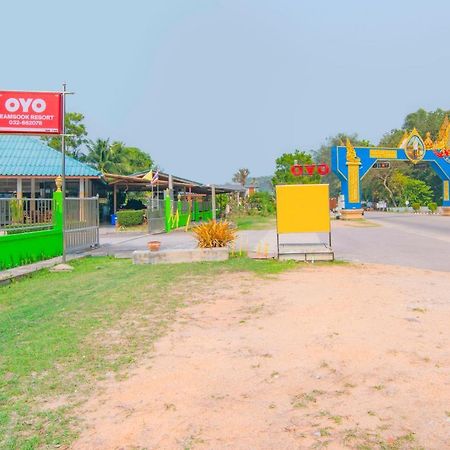 Oyo 658 Peamsook Resort Prachuap Khiri Khan Bagian luar foto